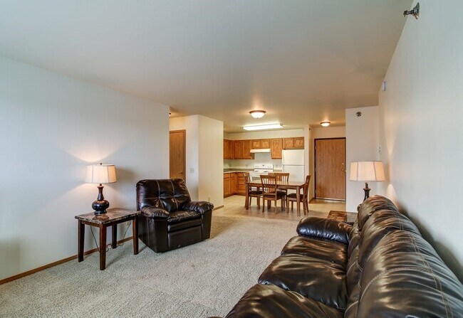 Primary Photo - Dakota B Apartments