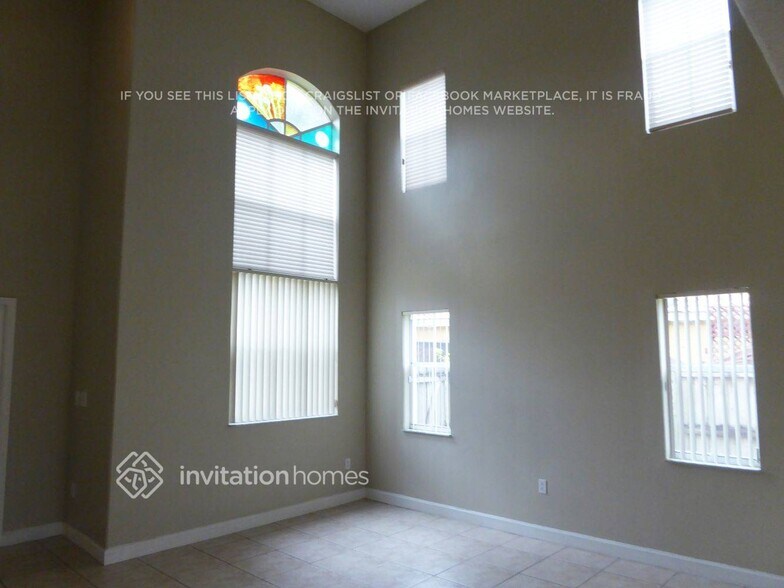 Building Photo - 16372 SW 93rd St