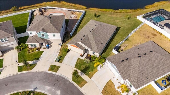 Building Photo - 12696 Tannencrest Dr