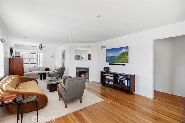 Building Photo - 2142 Ruby Pl