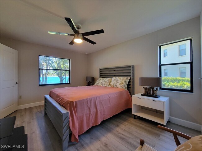 Building Photo - 4198 27th Ct SW