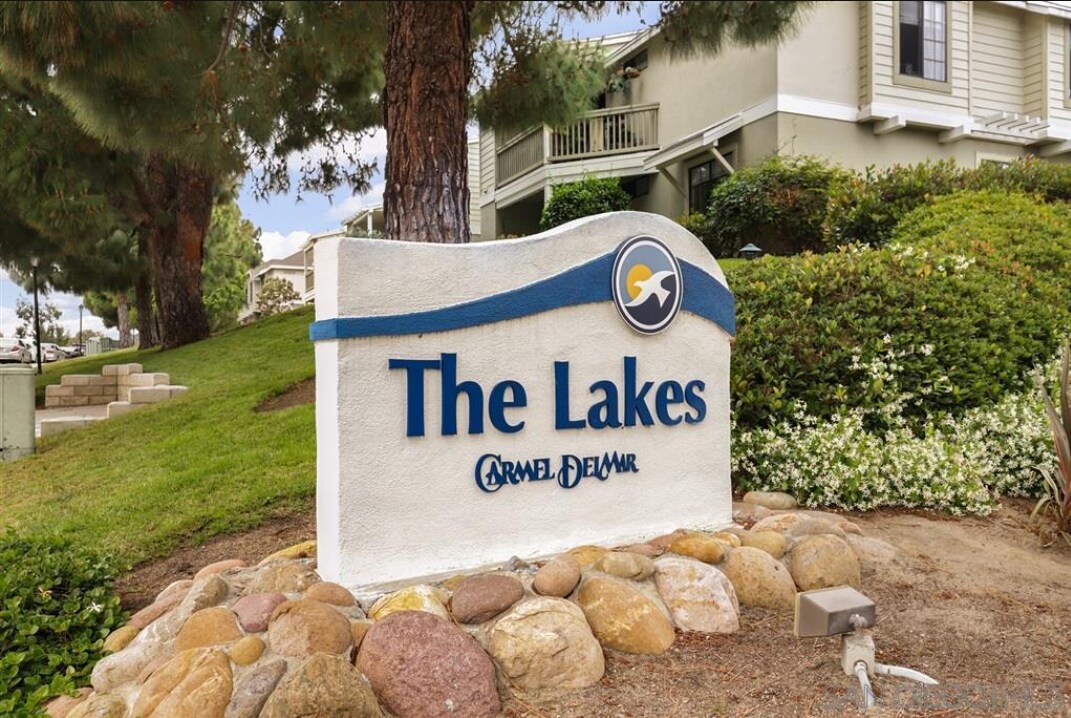 Building Photo - 12253 Carmel Vista Rd