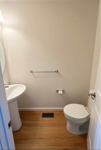 Building Photo - 22324 Honey Hill Ln