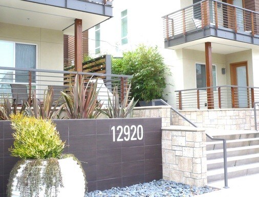 Building Photo - 12920 W Runway Rd