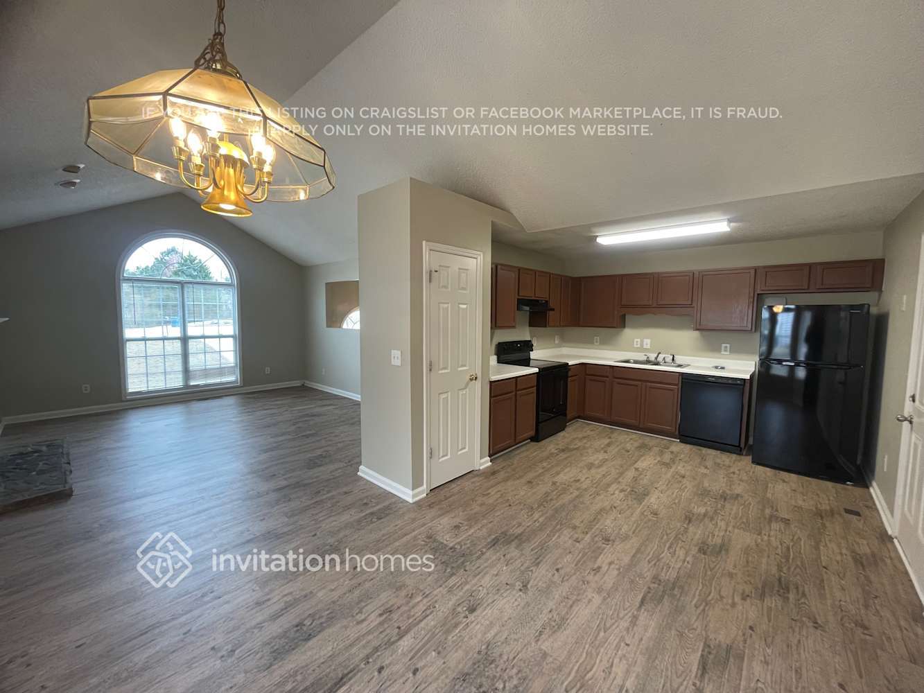 Building Photo - 128 Megan Way