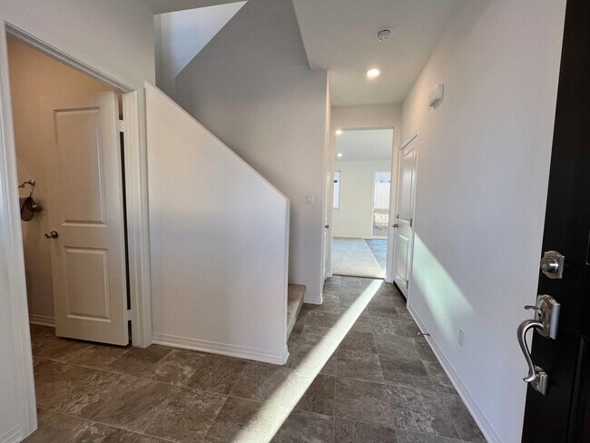 Building Photo - NEWER CONSTRUCTION ~SOLAR~ 3 BED 3 BATH BE...