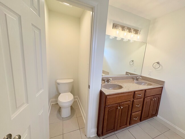 Building Photo - 129 Forever Ct