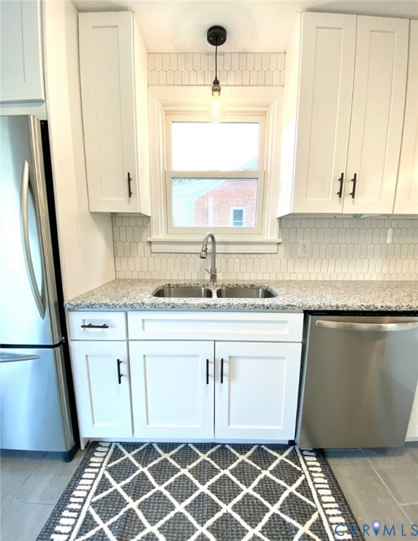 Building Photo - 26 Eastlake Dr