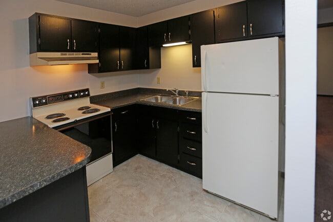 Building Photo - Valley West Apartments