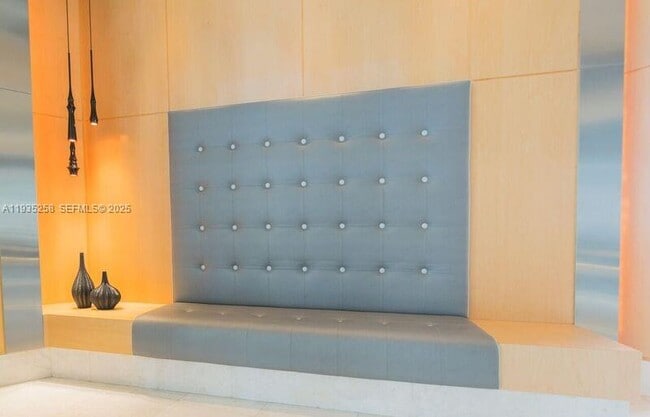 Building Photo - 901 Brickell Key Blvd