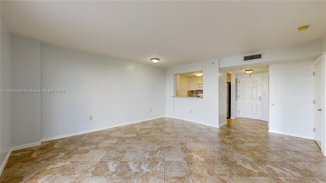 Building Photo - 900 SW 8th St