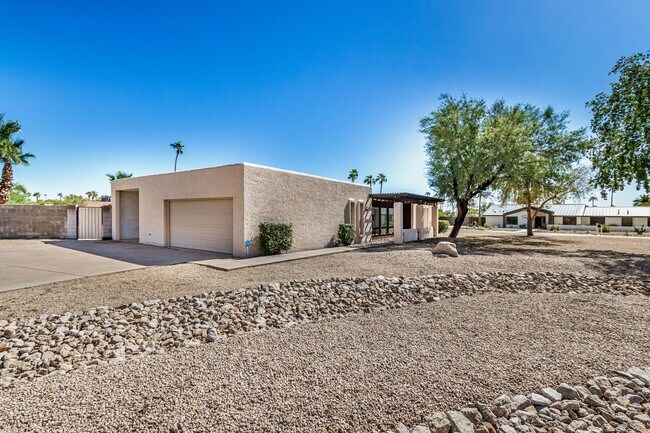Building Photo - Huge North Scottsdale Home on 1/2 acre