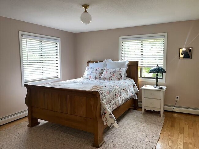 Building Photo - 16 Pleasant View Dr