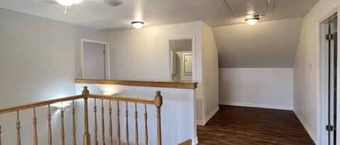 Building Photo - 204 Walnut Way