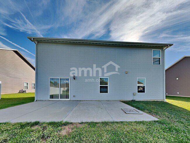 Building Photo - 222 Rambling Rd