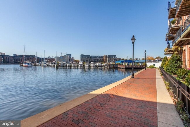 Building Photo - 2319 Boston St