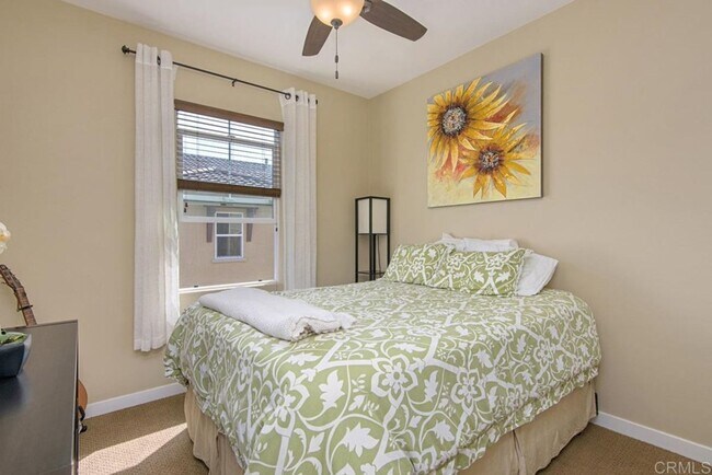 Building Photo - Spacious 2 Bedroom + Office/Den Townhome in Beautiful San Marcos, CA