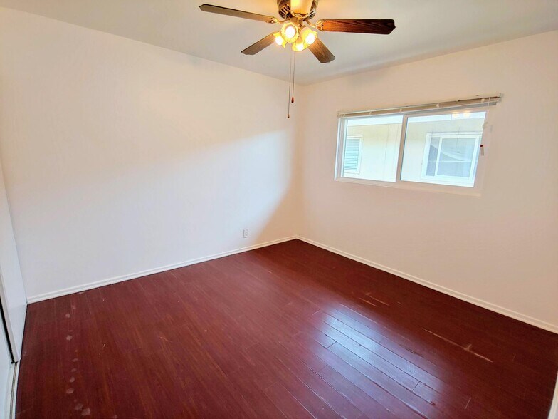 Building Photo - 3688 Redondo Beach Blvd