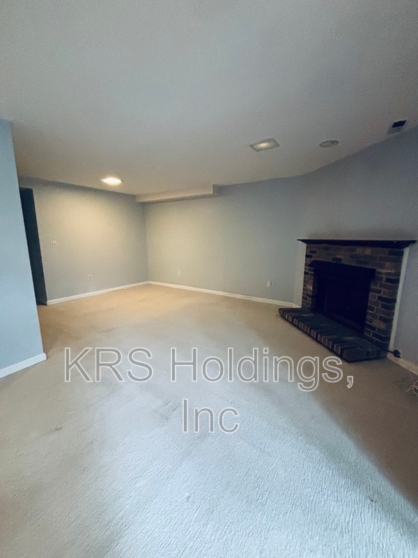 Building Photo - 10707 Gideon Ct