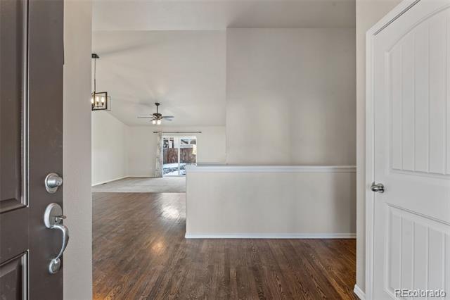 Building Photo - 2556 Hannah Ridge Dr