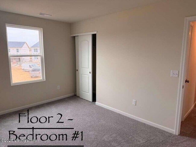 Building Photo - 2019 Lyndon Green Cir