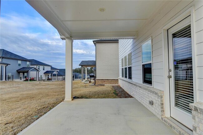 Building Photo - 2214 Whitworth St