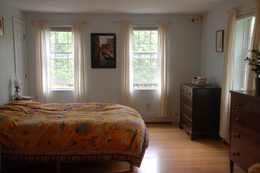 Building Photo - 20 Goyette Dr