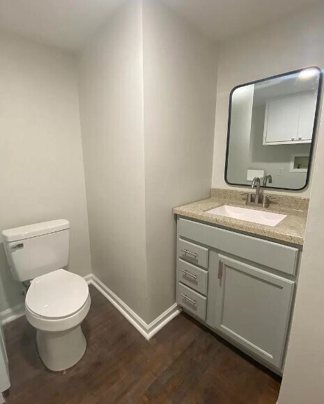 Building Photo - 8033 Navios Dr SE