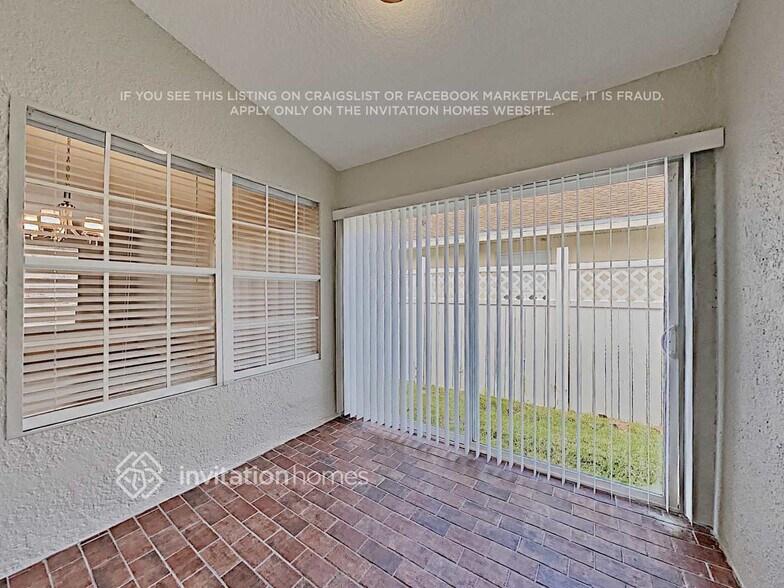 Building Photo - 10716 Leader Ln