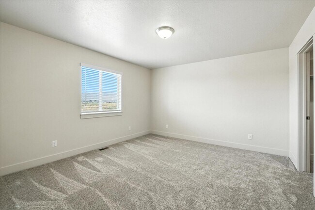 Building Photo - Eastside View Townhomes - 1184 S 1050 E