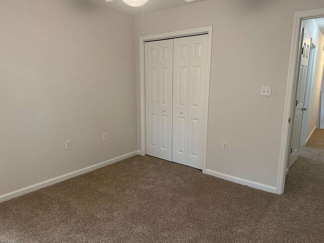 Building Photo - 2738 W Tharpe St