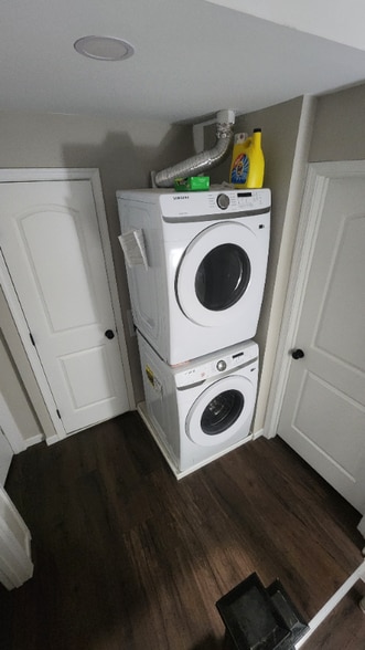 Building Photo - 3512 Holmes Ave