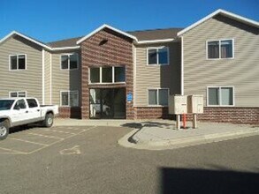 Building Photo - Park Place Apartments 2 Bedroom - 1 Bath