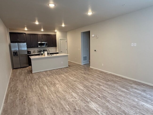 Building Photo - MOSAIC Townhome for rent in North Fort Collins!