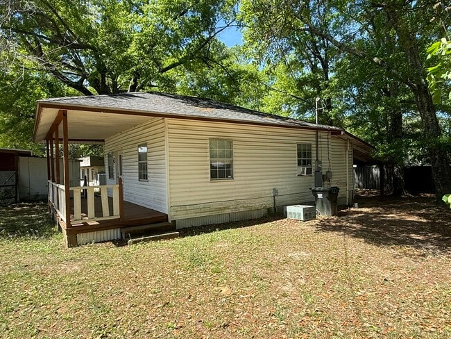 Building Photo - Bay Minette MHP