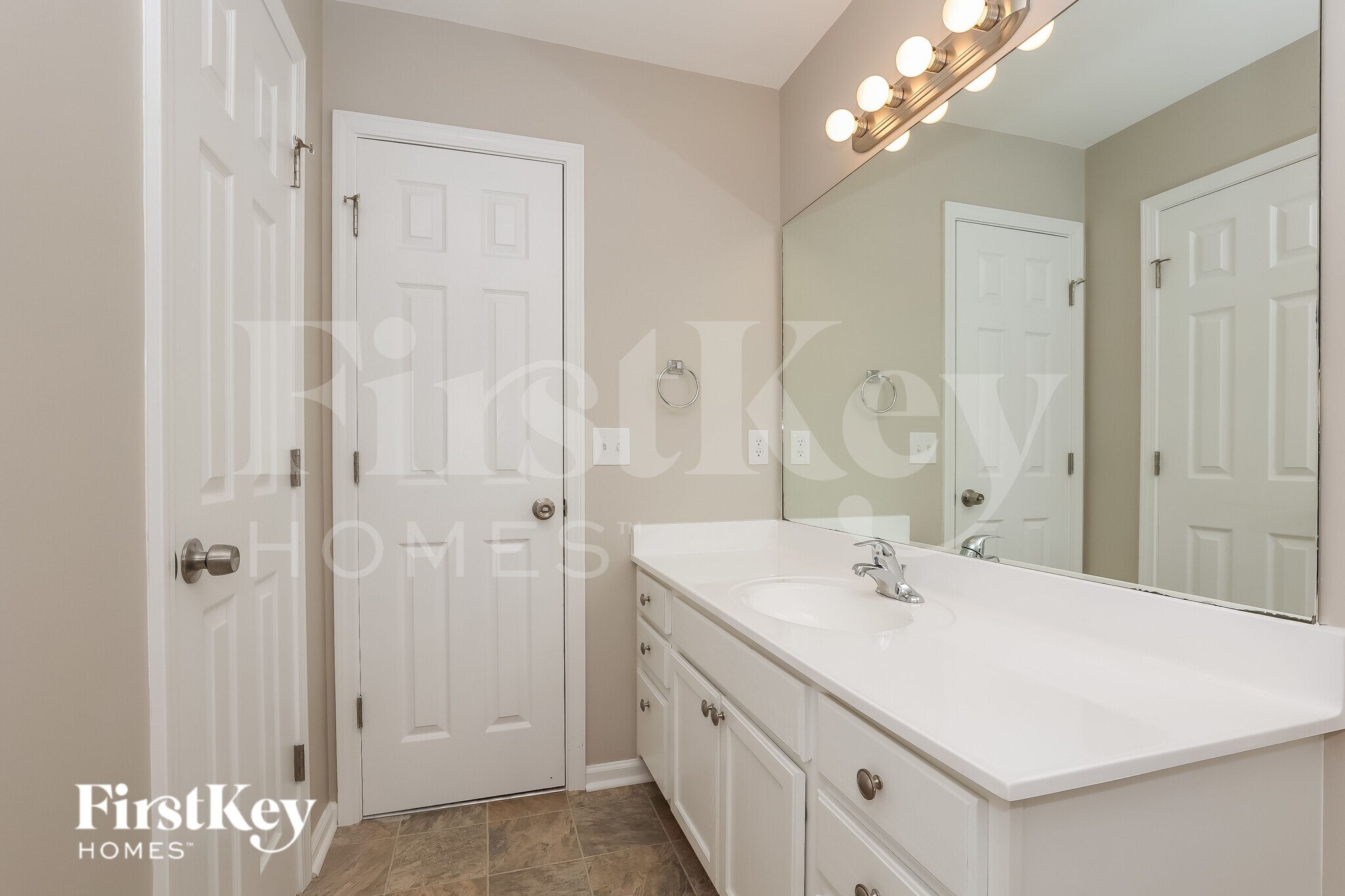 Building Photo - 4117 Pineorchard Pl