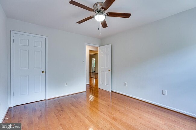 Building Photo - 6867 Williamsburg Pond Ct