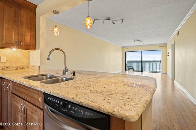 Building Photo - 3901 Dixie Hwy NE