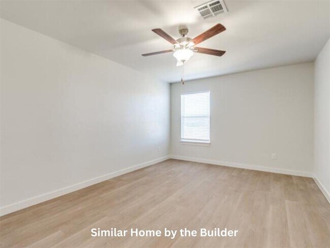 Building Photo - 1628 Highland Loop