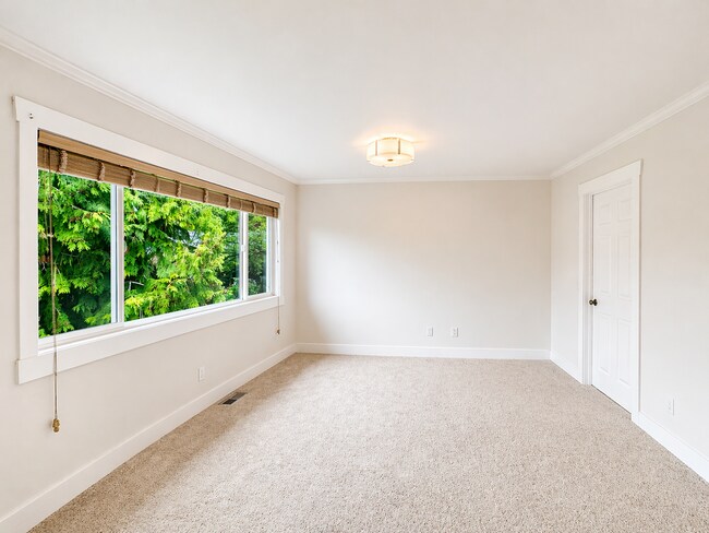 Building Photo - Great SFH for rent in North Rose Hill