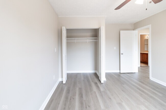 Building Photo - 2755 Bluewood Way