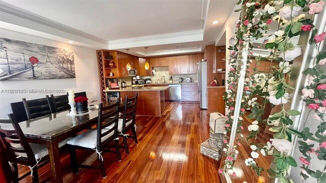 Building Photo - 19390 Collins Ave