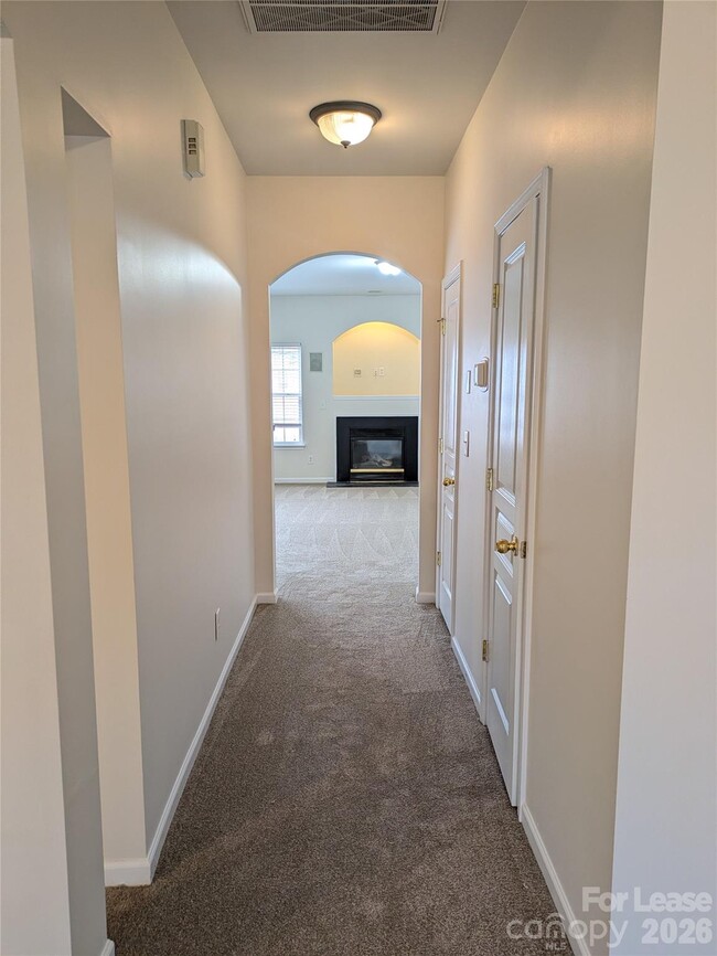 Building Photo - 11108 Aprilia Ln