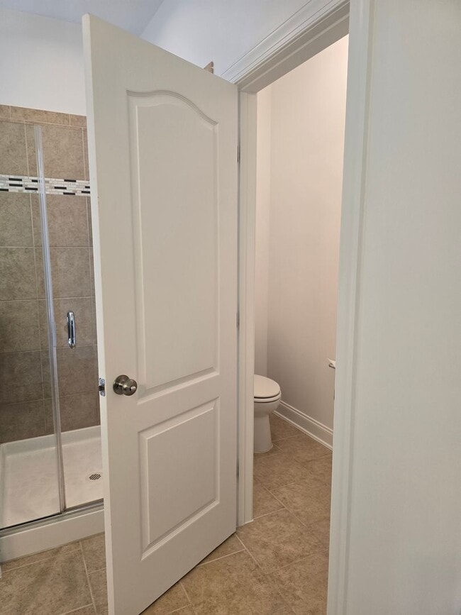 Building Photo - The Parks at Meadowview