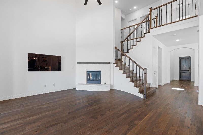Building Photo - 14220 Greenside Dr