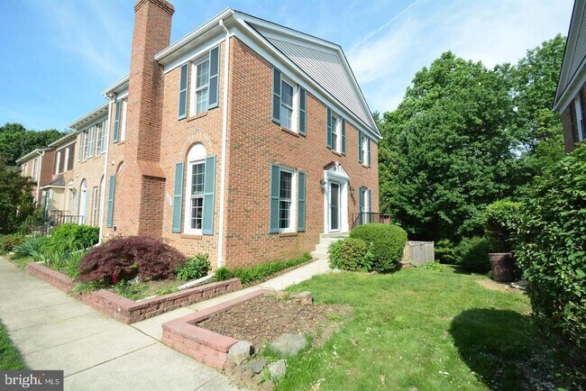 Building Photo - 6153 Summer Park Ln