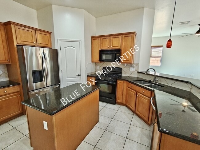 Building Photo - 7063 W Autumn Dew Ct