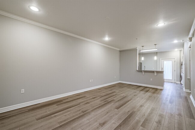 Building Photo - 3501 Chenevert St