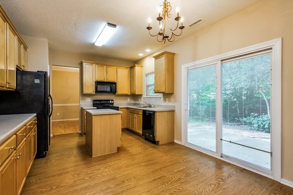 Building Photo - 5609 Enoree Ln