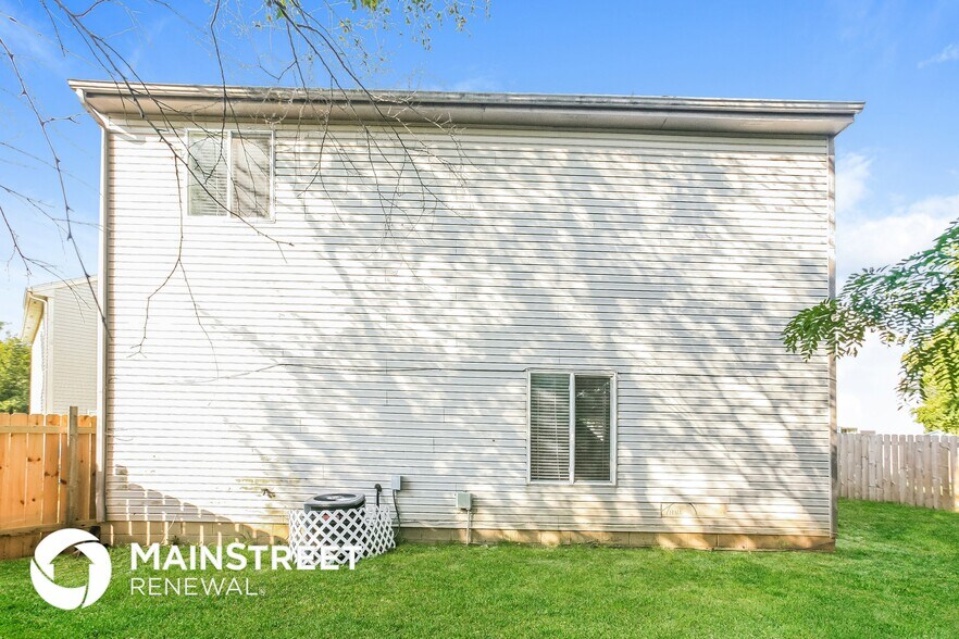 Building Photo - 4906 Clarkson Dr